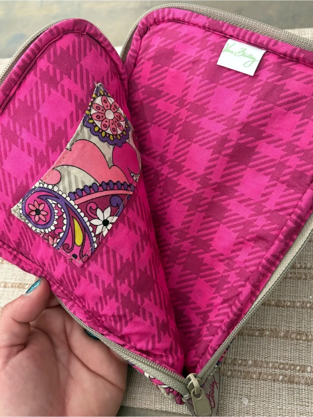 VERA BRADLEY PAISLEY MEETS PLAID like new E-READER NOOK KINDLE COVER
